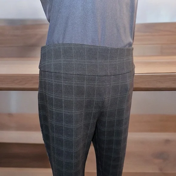 Premise Studio Black Plaid Pants Size Large - Picture 9 of 12